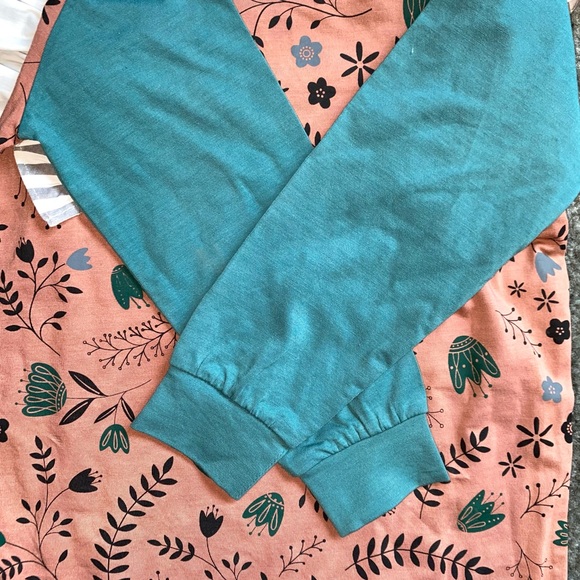 Like new Rags toddler Romper - Picture 4 of 4